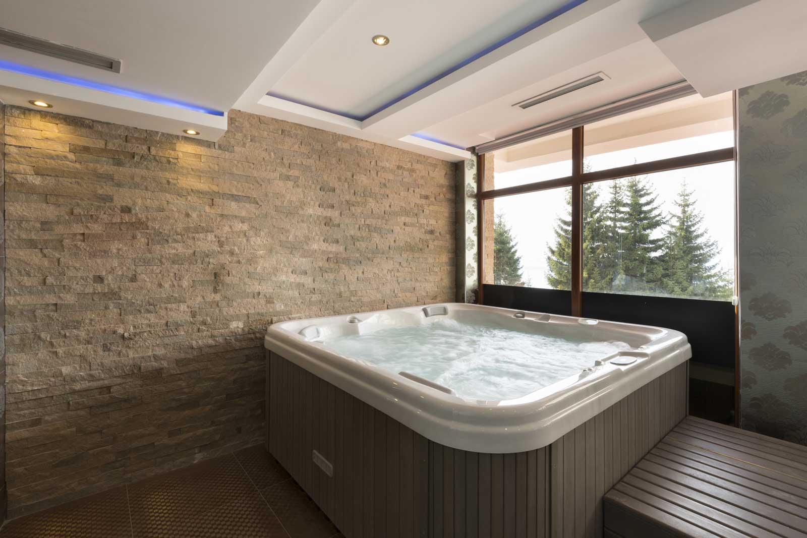 indoor hot tubs richmond